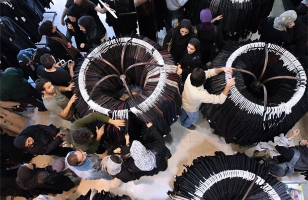 بهانه کوچک خوشحالی