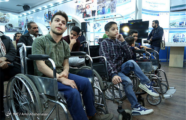 چند میلیون معلول در کشور وجود دارد؟