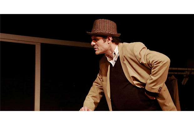 بازیگر نمایش «آیا می‌شناسید راه شیری را»:آدم‌هایی در دنیا با شناسنامه‌های مردگان زنده‌اند