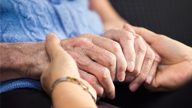 نشانه‌های پارکینسون را بشناسید