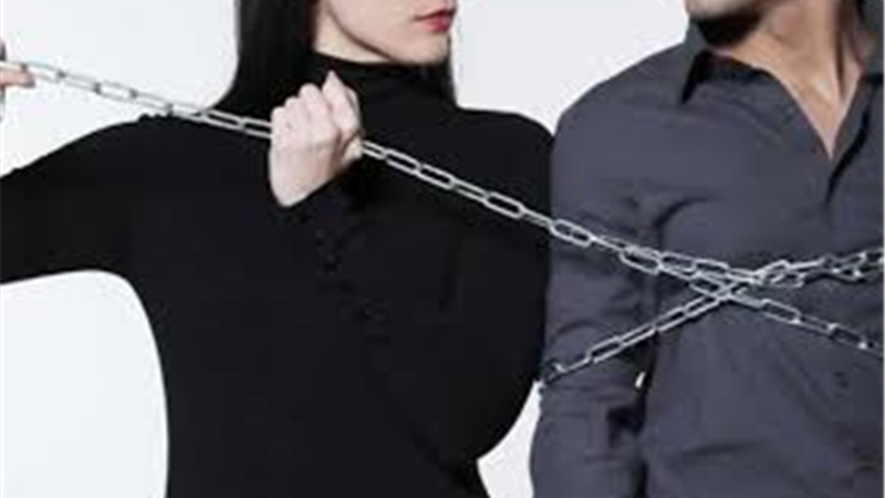 شخصت وابسته کیست و چه ویژگیهایی دارد