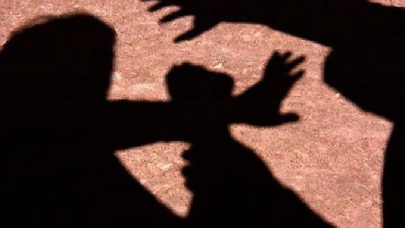 زندگی تلخ زنی که 13 سالگی ازدواج کرد و به خاطر نازایی کتک می خورد