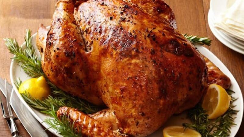 طرز تهیه مرغ شکم پر مجلسی و رستورانی بدون فر