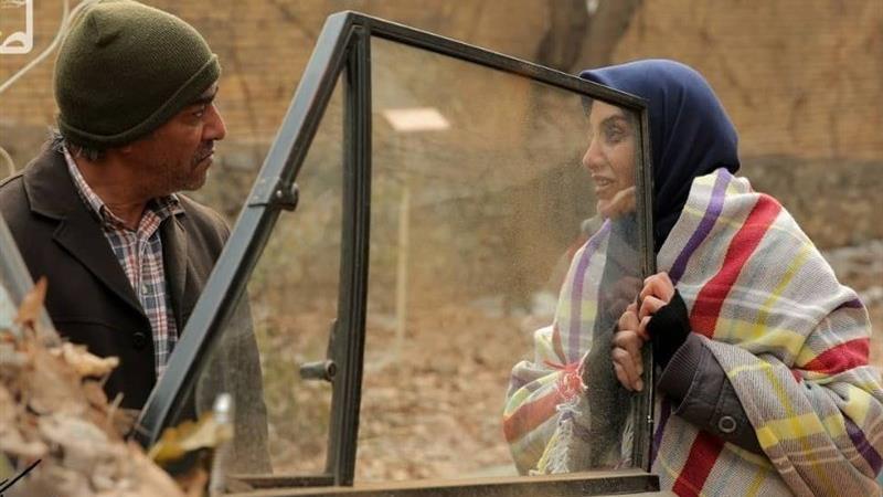 ساعت پخش و تکرار سریال زمین گرم که از شبکه سه پخش می شود