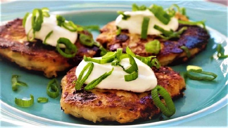 طرز تهیه کوکو پیازچه خوشمزه‌ و خاص، مخصوص مهمانی