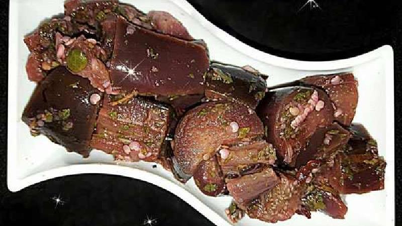 طرز تهیه ترشی بادمجان بسیار خوشمزه و سریع+ فوت و فن سرآشپزها