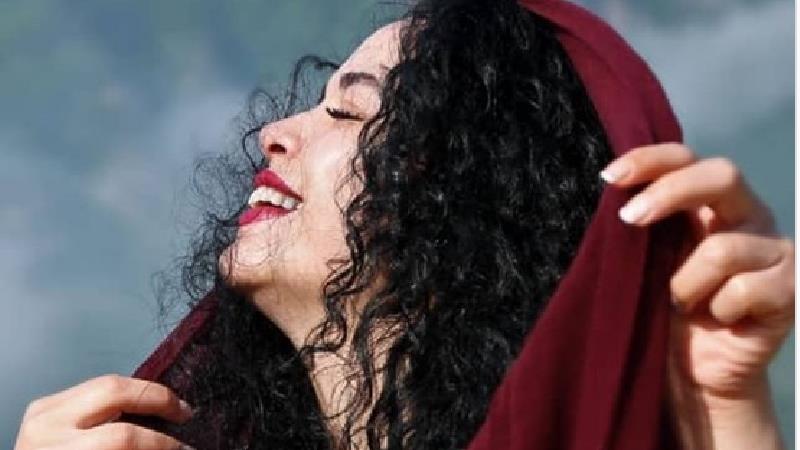 گلایه ملیکا شریفی نیا از مادرش