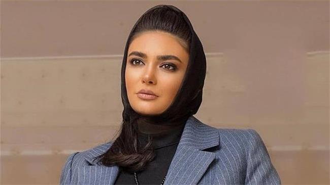 عکس جذاب لیندا کیانی میان برفها