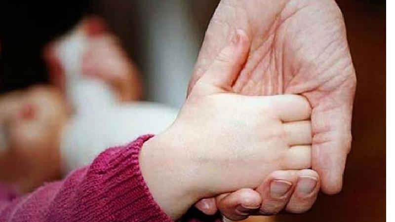 حضانت فرزند چیست و حضانت فرزند بعد از طلاق یا مرگ والدین با چه کسی است