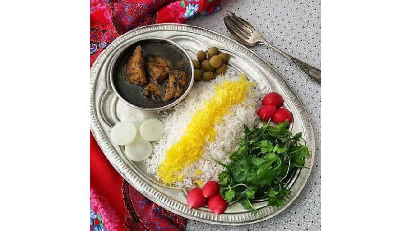 طرز تهیه قلیه ماهی بسیار لذیذ و خوشمزه با دستور پخت جنوبی