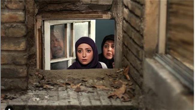 بیوگرافی کامل فرزانه سهیلی بازیگر نقش نگار در سریال با خانمان