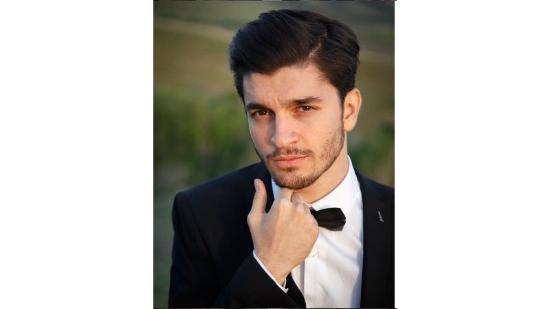 بیوگرافی کامل شایان مراد طجری بازیگر نقش رامین در سریال بیگانه ای با من است