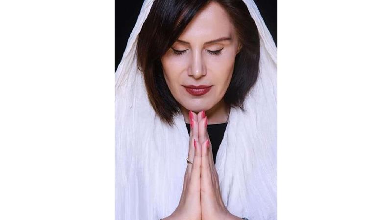 بیوگرافی کامل بهناز بستان دوست  بازیگر نقش مهین در چوب خط