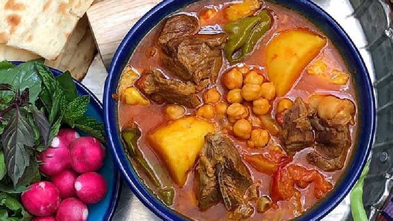 طرز تهیه آبگوشت بسیار خوشمزه به روش دیزی‌ سراها