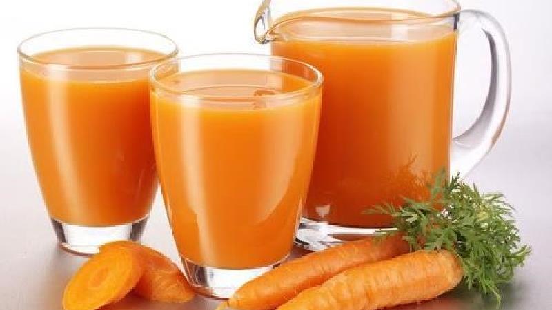 خواص شگفت انگیز آب هویج