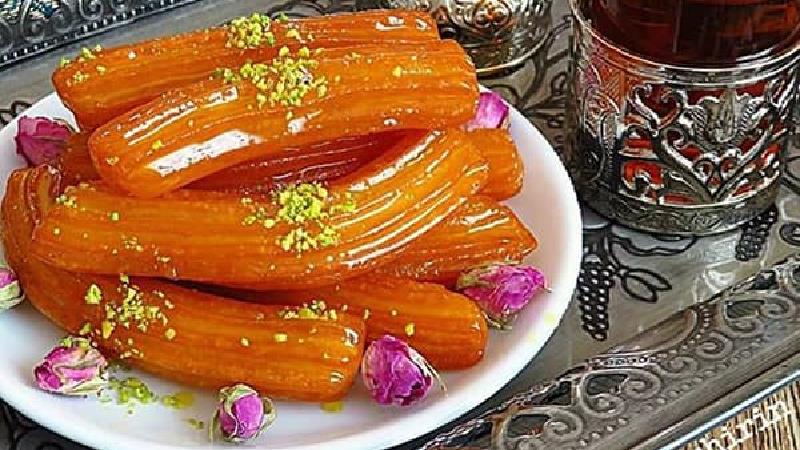 طرز تهیه شیرینی بامیه خانگی با روش پخت قنادی ها