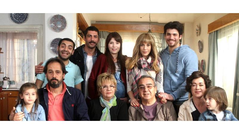 خلاصه داستان و بازیگران سریال دلدادگی