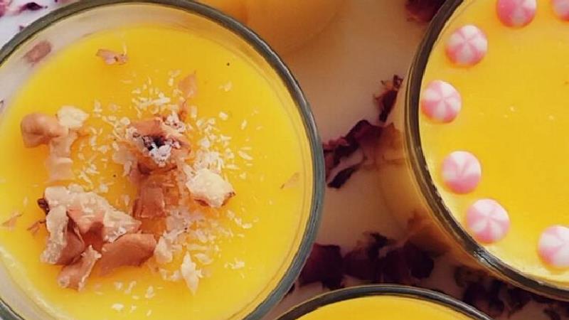 طرز تهیه فرنی با آرد برنج مجلسی و بسیار خوشمزه