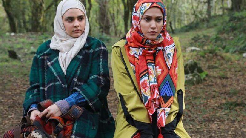 بیوگرافی کامل مینو آذرمگین بازیگر نقش زهره در سریال احضار