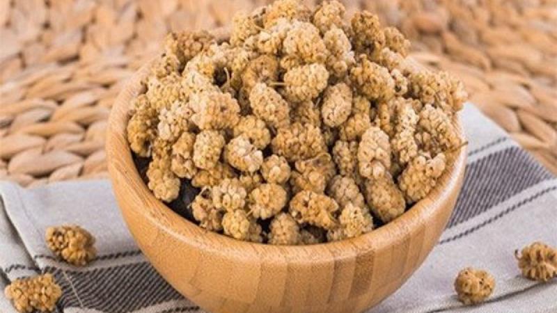 روش خشک کردن توت سفید در منزل بسیار خوشمزه و نرم