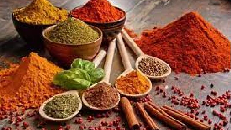 انواع ادویه مخصوص هر غذا و دسر و خواص آن