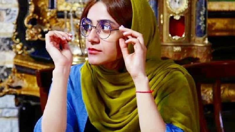 بیوگرافی یاسمن جعفری بازیگر  نقش  نصیبه  در سریال کلبه ای در مه