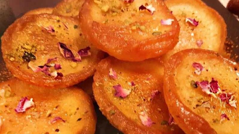 طرز تهیه کیک قاشقی بدون شیر بسیار خوشمزه و مجلسی