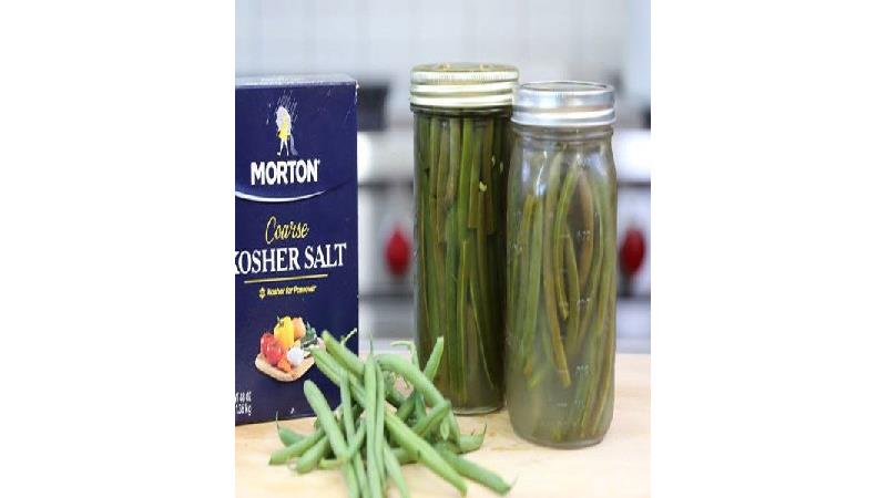 طرز تهیه ترشی لوبیا سبز خیلی خوشمزه و مجلسی