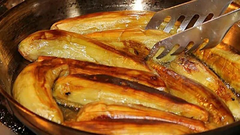 راز  سرخ کردن بادمجان با کمترین روغن