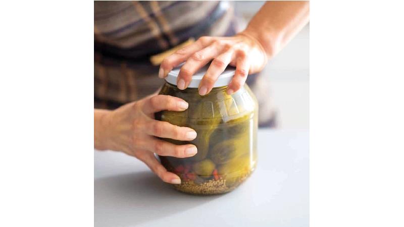 سندرم شیشه خیارشور چیست و چه کسانی مبتلا می شوند