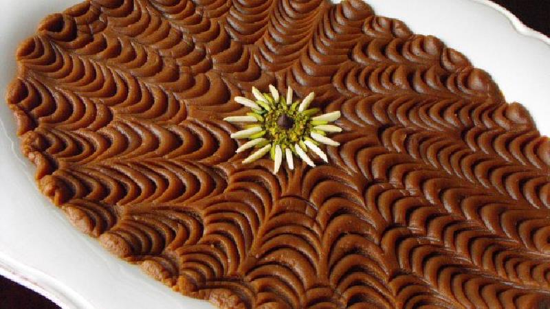 طرز تهیه حلوای خرما برای ماه رمضان