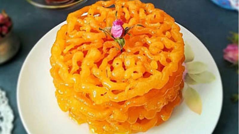 طرز تهیه زولبیا با آرد فوری و بازاری