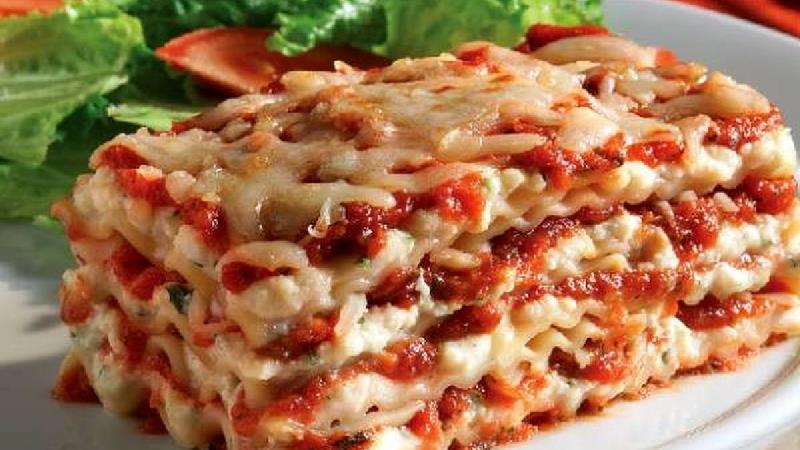 طرز تهیه لازانیا بدون فر خیلی سریع و خوشمزه