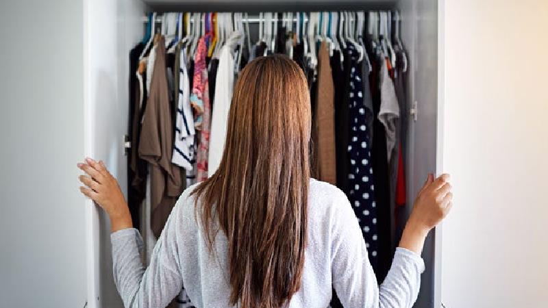 راهنمای خرید اینترنتی انواع شومیز زنانه؛ شیک و ارزان