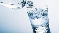 آیا نوشیدن آب به لاغری کمک می کند؟