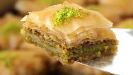 طرز تهیه باقلوا استانبولی بسیار خوشمزه به سبک شیرینی پزی های ترکیه