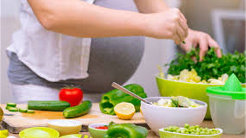 شب قبل از زایمان چه بخوریم