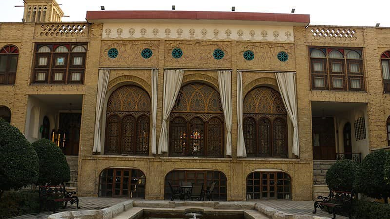 بناهای تاریخی عودلاجان