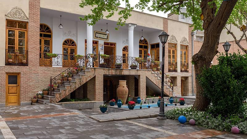 خانه مهرانگیز در عودلاجان