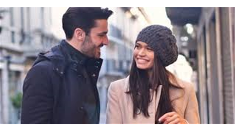 عشق در نگاه اول