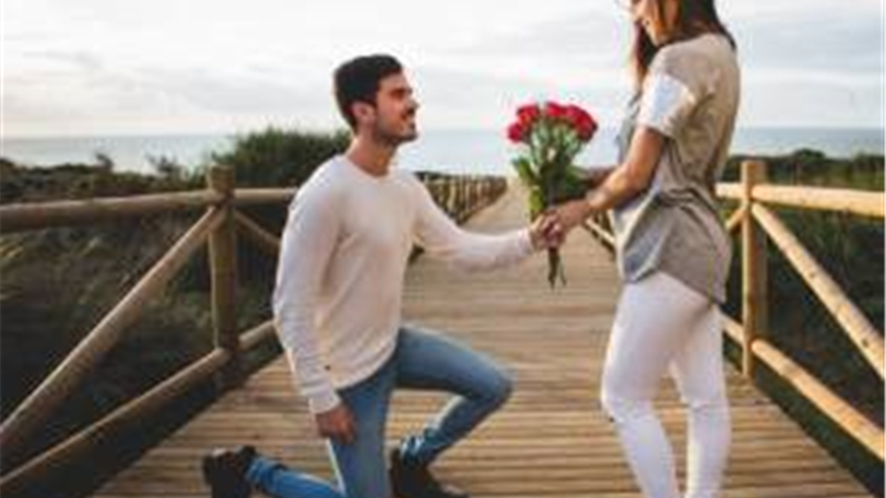 مردها در نگاه اول عاشق می شوند