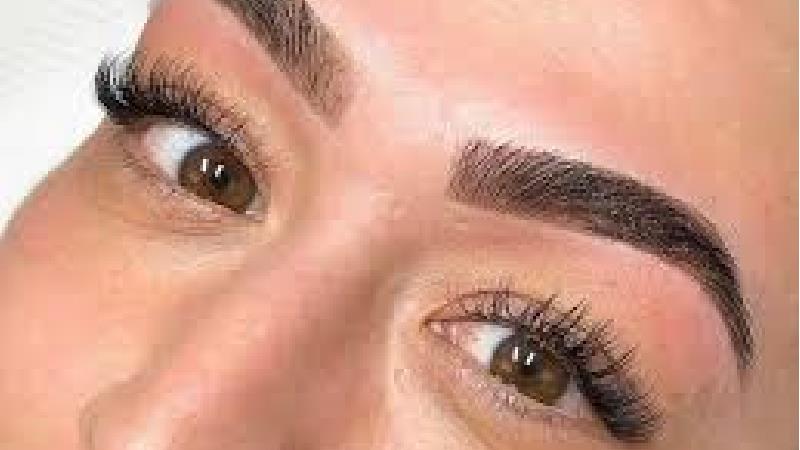 فیبروز ابرو چیست