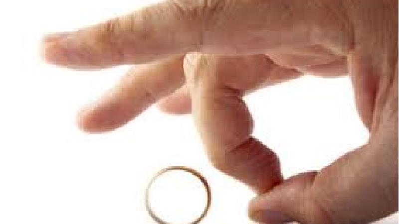 نشانه های طلاق