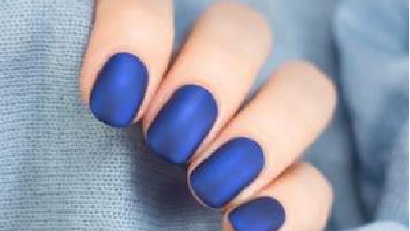 لاک ناخن را با چی خشک کنیم