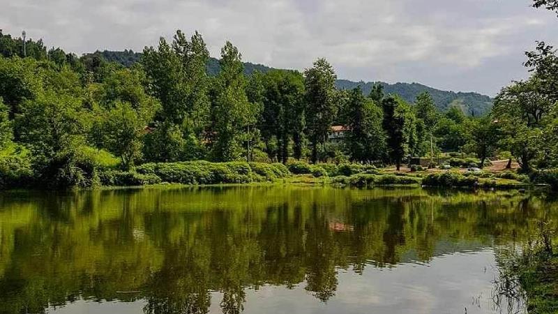 سفر به دریاچه عروس