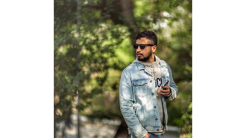 بیوگرافی مهرداد صدیقیان