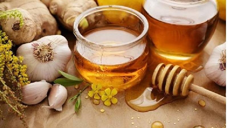 ترکیب سیر وعسل