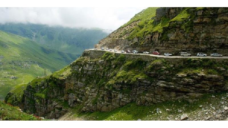 سفر به گردنه حیران