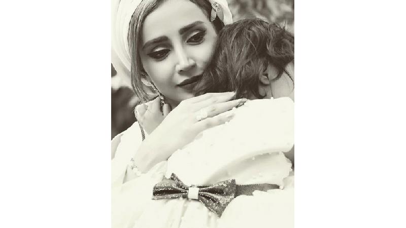 شبنم قلی خانی و فرزندش