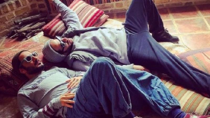 نوید محمدزاده